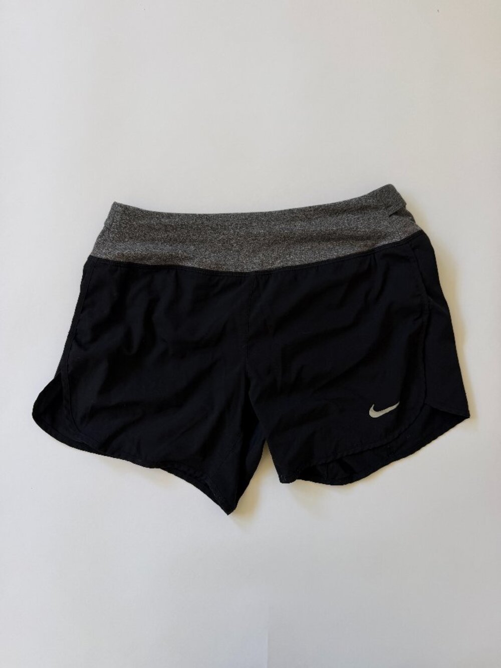 Nike Dri Fit Running Shorts, Black size Small